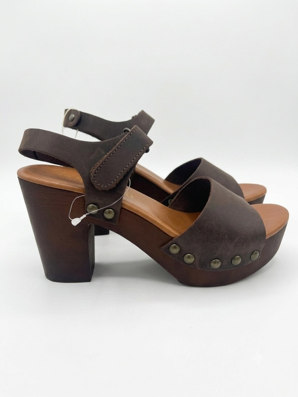NWT Avellini Italy Brown Leather Studded Platform Clog Sandals 41 US 10 Boho